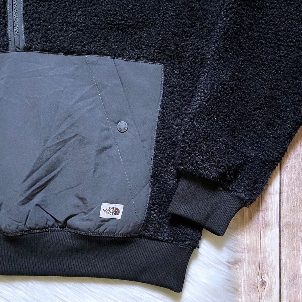 The North Face Men’s Ridge Fleece 1/4 Zip Pullover - Picture 3 of 7